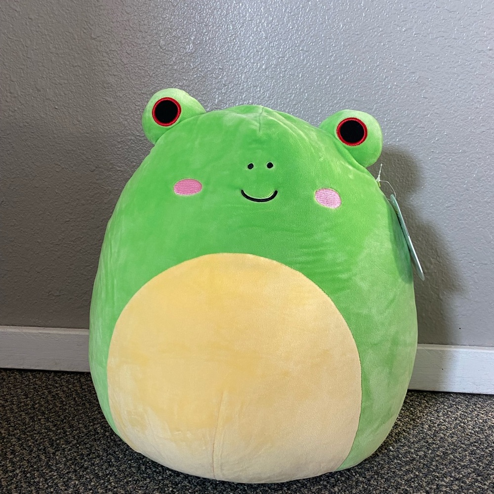 14” Wendy Red Eye Squishmallow
